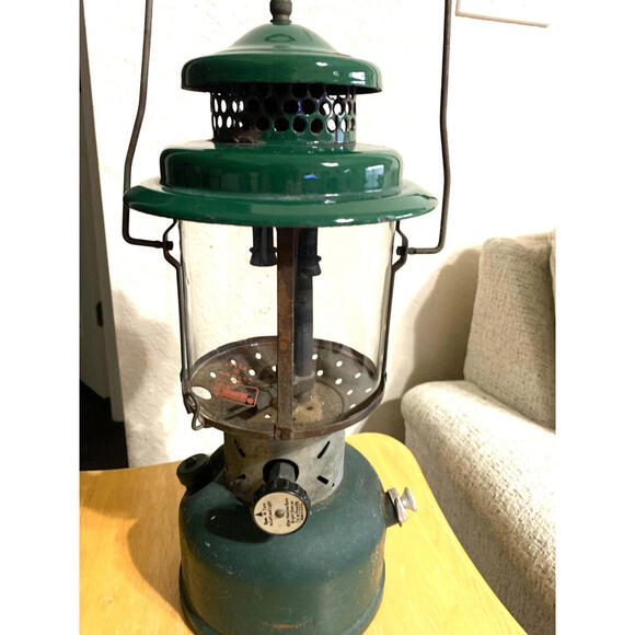 Vintage 1956 Antique Coleman Lantern Model 220E Double Mantle Date 10/56 Classic - Picture 1 of 9